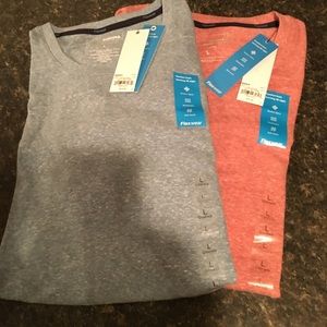 Men’s 2 Sonoma Flex wear t shirts
